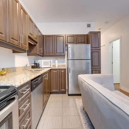 M11 - Stylish & Cozy 2Bdr In Plateau Montreal Daire Dış mekan fotoğraf